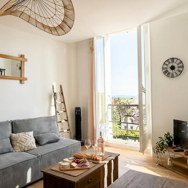 Au Cœur de Hyères Centre-Ville Piéton - Two-Bedroom Apartment - 12
