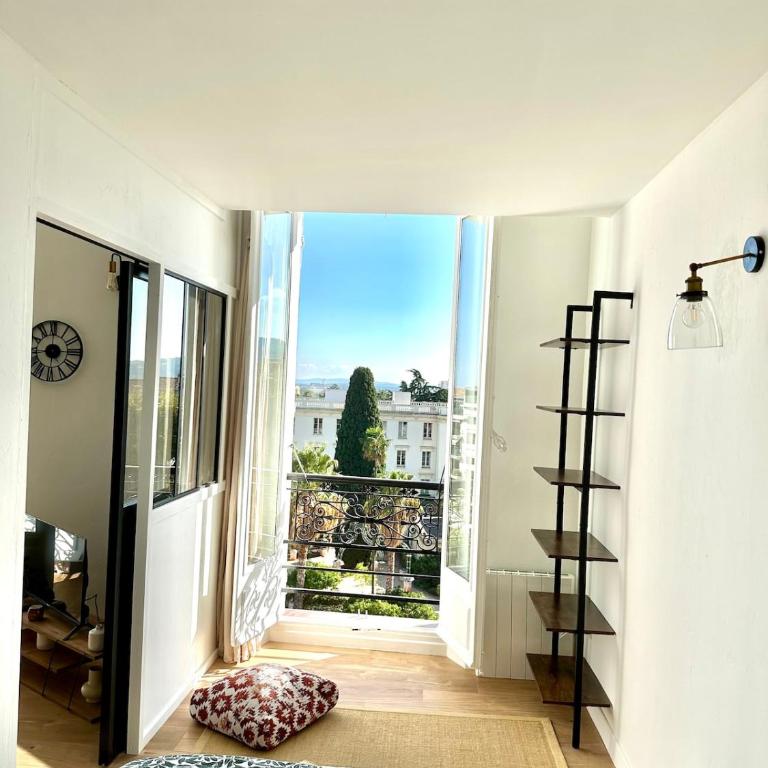 Au Cœur de Hyères Centre-Ville Piéton - Two-Bedroom Apartment - 17