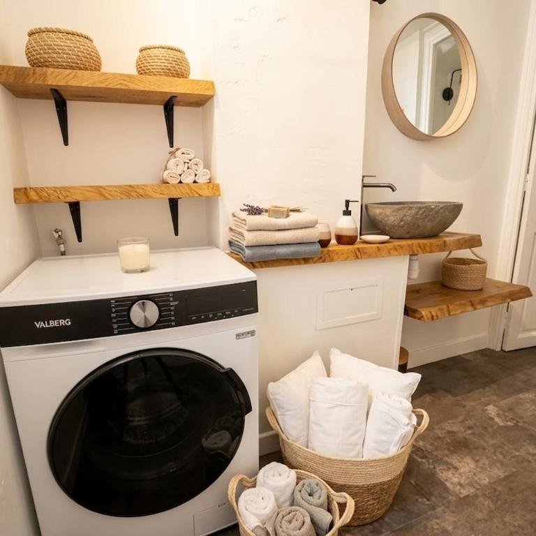 Au Cœur de Hyères Centre-Ville Piéton - Two-Bedroom Apartment - 27