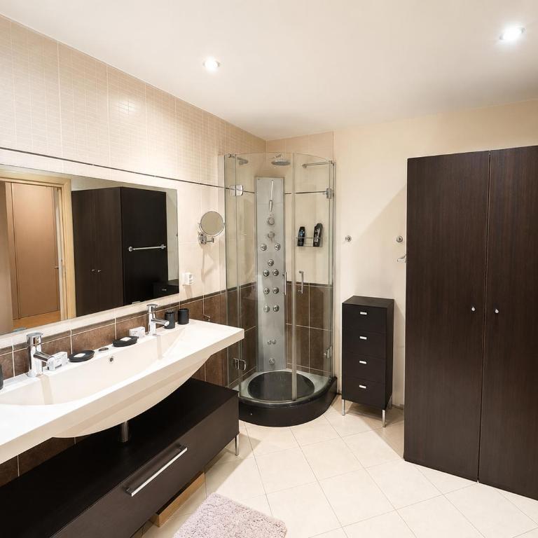 Appartement haut de gamme en centre-ville - Appartamento Deluxe con 3 Camere da Letto - 6