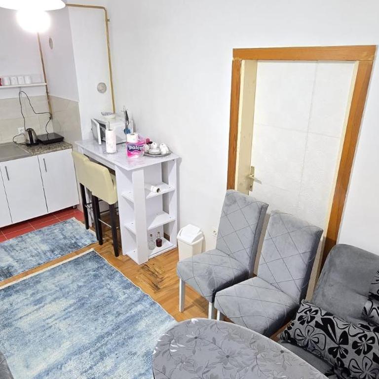 Apartment A with free parking - Apartman sa 1 Spavaćom Sobom - 9