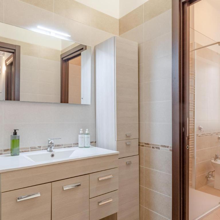 Event Pit Stop - One-Bedroom Apartment - 23