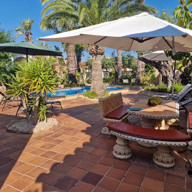 Riumar "Pedro", 270m to beach, private pool, On-Site-Service, dog beach - Maison 4 Chambres - 11