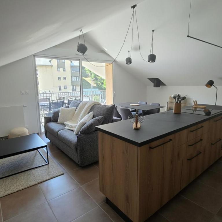 Appartement avec terrasse à Briançon - Appartement - 1