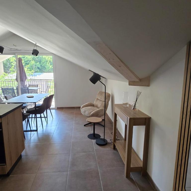 Appartement avec terrasse à Briançon - Appartement - 6