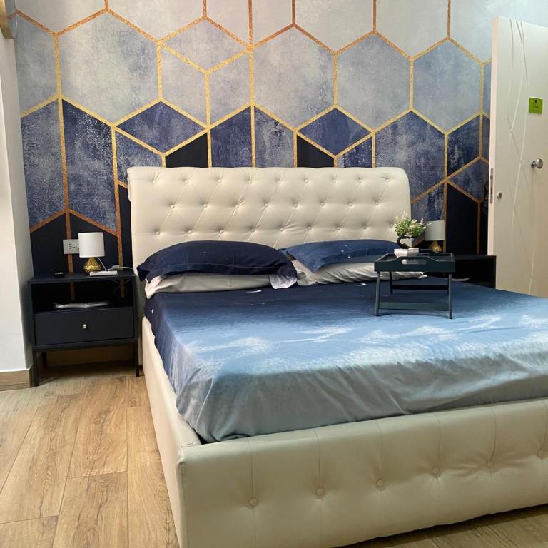 Urban Chic Suite Toledo - Camera Matrimoniale Deluxe con Balcone - 7