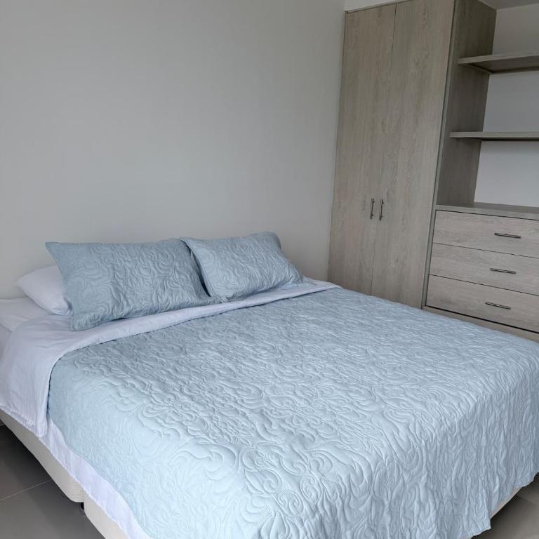 Studio apartment in Cartagena, North area - One-Bedroom Apartment - 7
