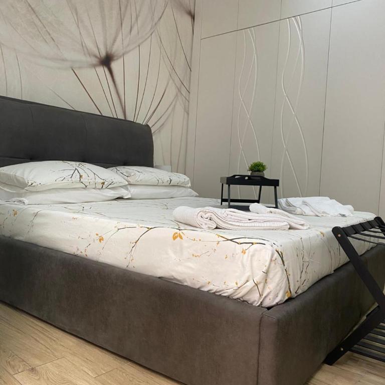 Urban Chic Suite Toledo - Camera Matrimoniale Deluxe con Balcone - 9