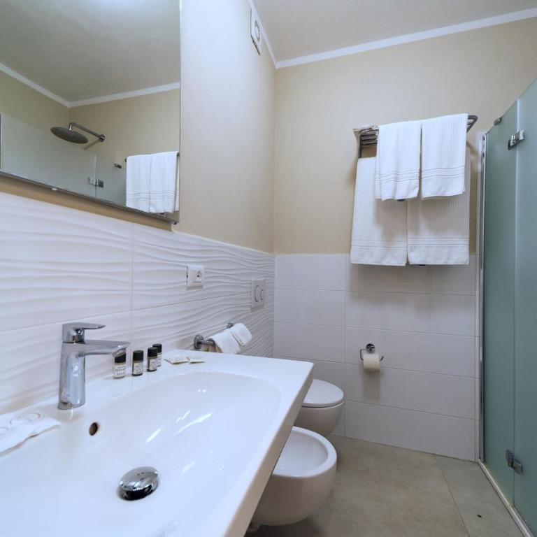 Hotel Fabricia - Camera Tripla - 4