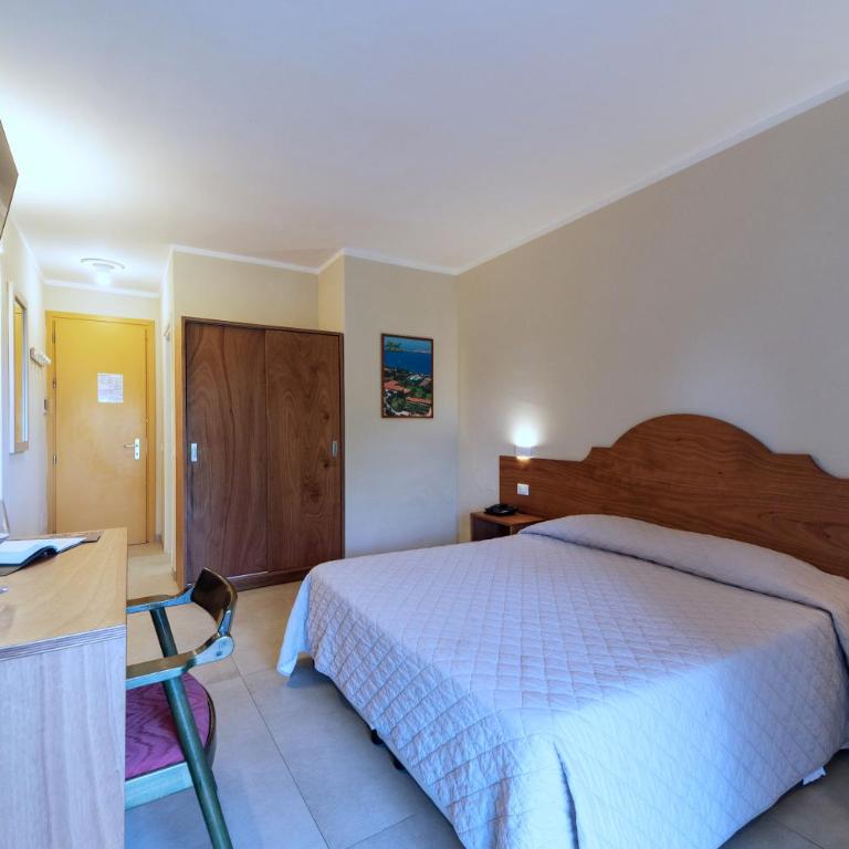 Hotel Fabricia - Camera Tripla - 5