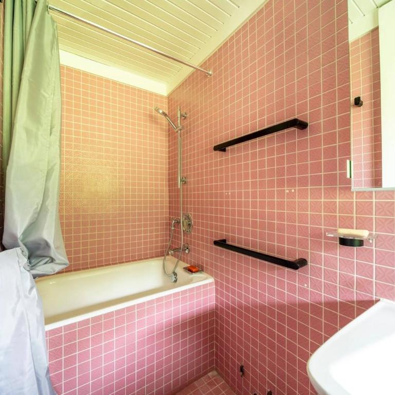 Grande propriété pieds dans l'eau avec piscine - Maison 4 Chambres - 11