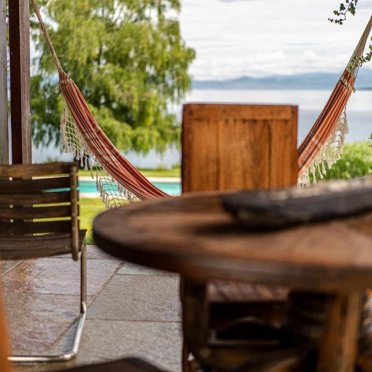 Grande propriété pieds dans l'eau avec piscine - Maison 4 Chambres - 13