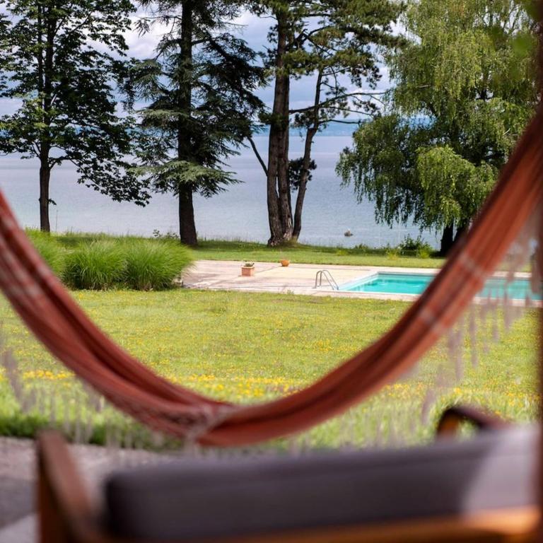 Grande propriété pieds dans l'eau avec piscine - Maison 4 Chambres - 14