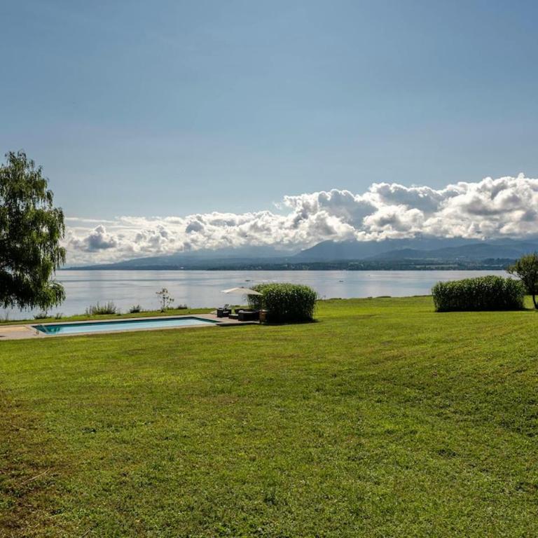 Grande propriété pieds dans l'eau avec piscine - Maison 4 Chambres - 29