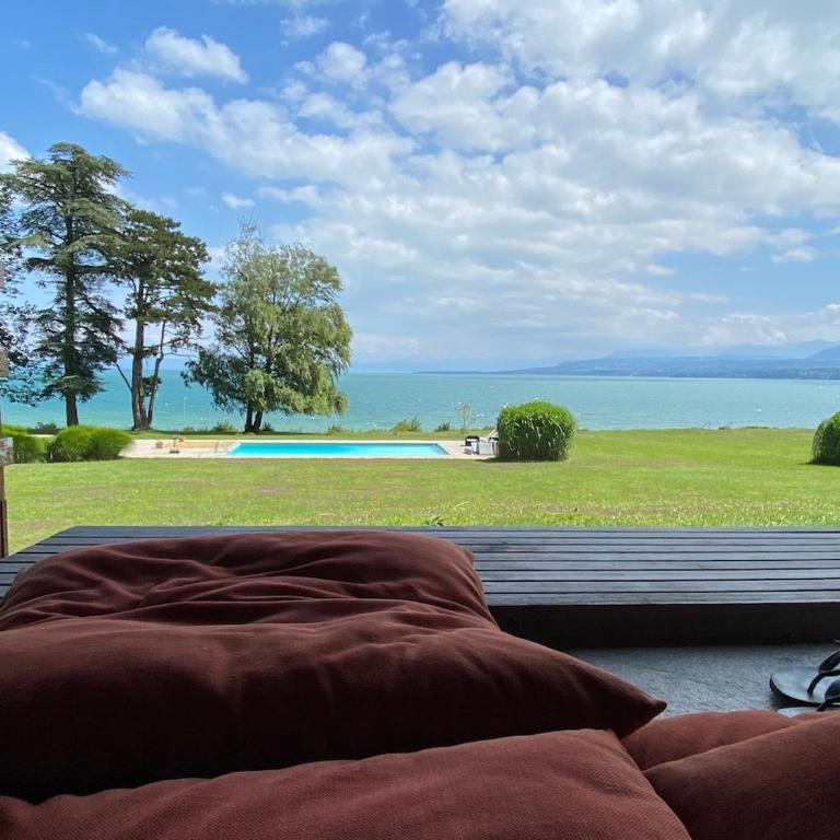 Grande propriété pieds dans l'eau avec piscine - Maison 4 Chambres - 51