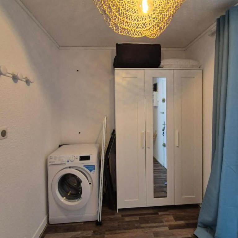 Studio chic près du golf, clim, wifi, parking - Apartment - 25