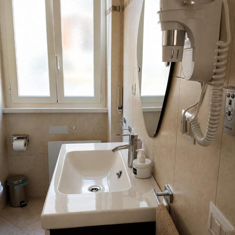 Mistrà18 near Vatican, metro A, free parking - Appartamento con 1 Camera da Letto e Balcone - 21