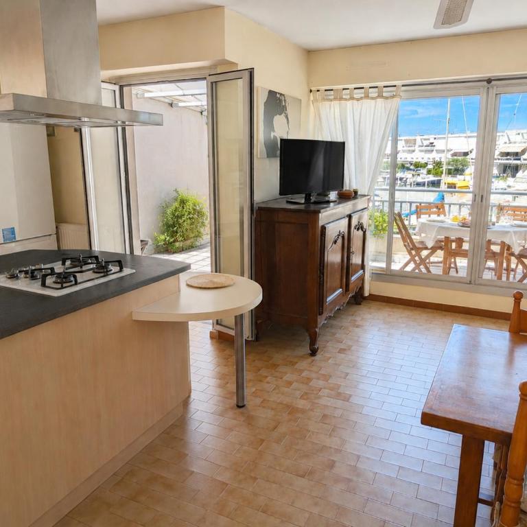 Grande marina vue sur port - Apartment mit 2 Schlafzimmern, Terrasse und Meerblick - 8