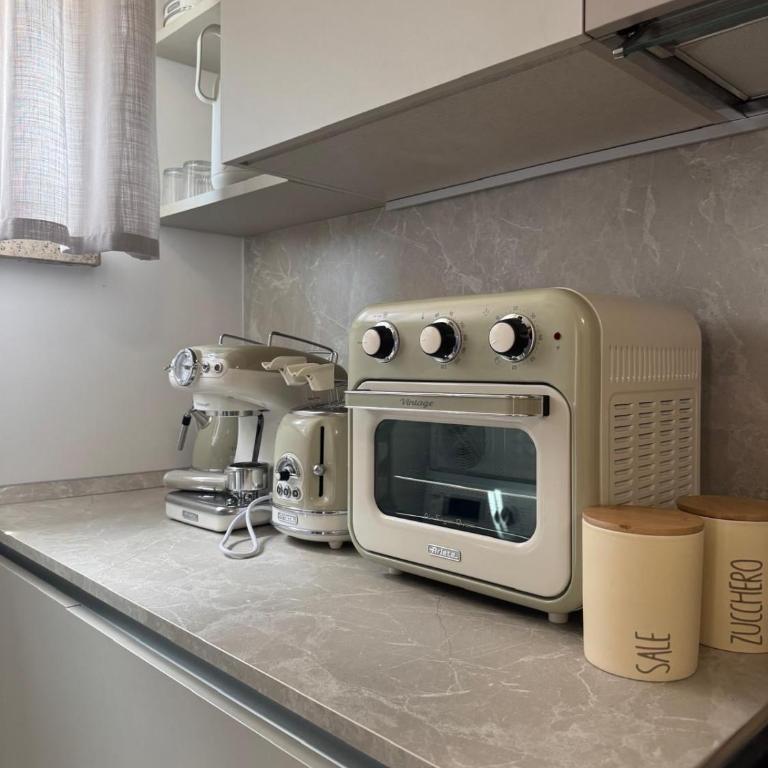 New Era Apartment Milano - Three-Bedroom Apartment - 7