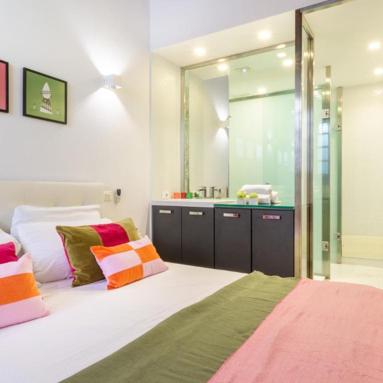 Martini Castello Boutique Apartments - Historic Center & Lift - Monolocale Deluxe - 11