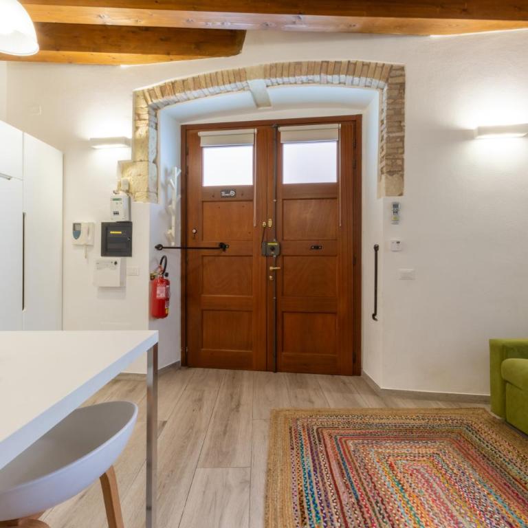 Martini Castello Boutique Apartments - Historic Center & Lift - Monolocale Deluxe - 5