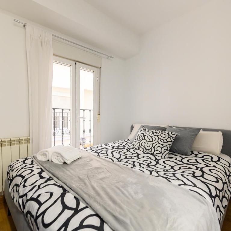 PRA100C - Piso de 2 dormitorios y 2 baños en el centro de Madrid - Alquiler temporal - Apartamento de 2 dormitorios - 7