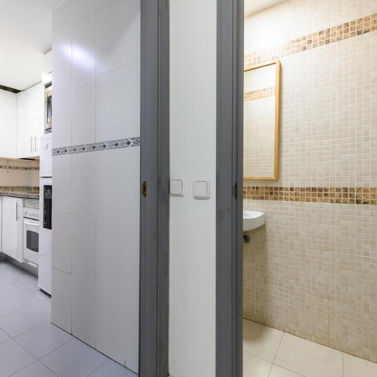 PRA100C - Piso de 2 dormitorios y 2 baños en el centro de Madrid - Alquiler temporal - Apartamento de 2 dormitorios - 16