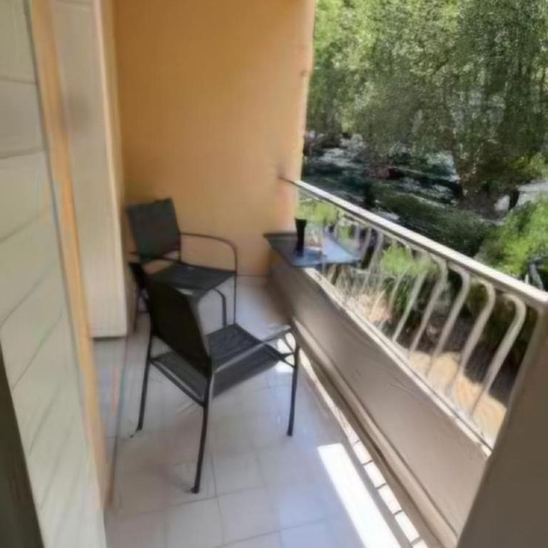 Apartment in Fréjus near the beach with balcony - Apartment - 15