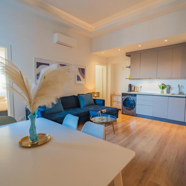 Four seasons apartment 50 m from Duomo - Appartamento con 2 Camere da Letto - 2