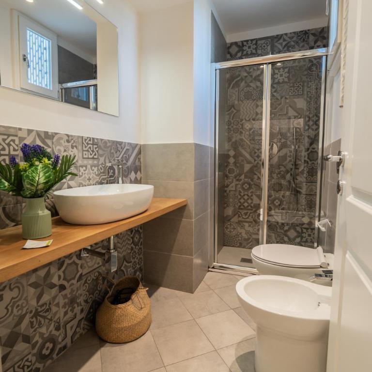 Four seasons apartment 50 m from Duomo - Appartamento con 2 Camere da Letto - 23