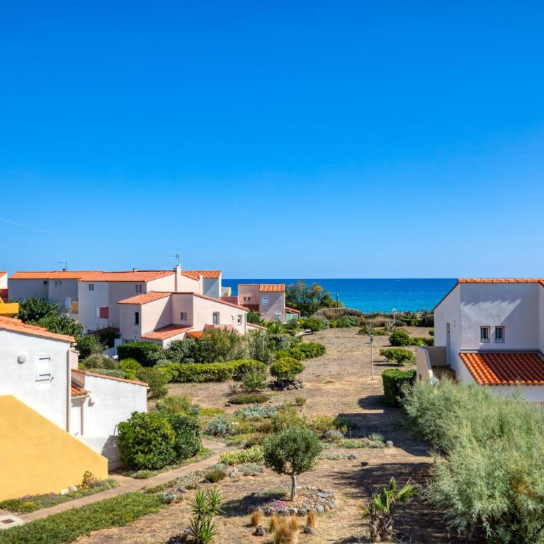 Cap d'Agde T2 Terrasse, Vue Mer - Studio Apartment with Sea View - 24
