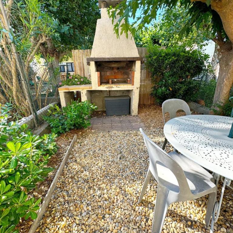 Apartment with garden - sea view - Appartement - 3