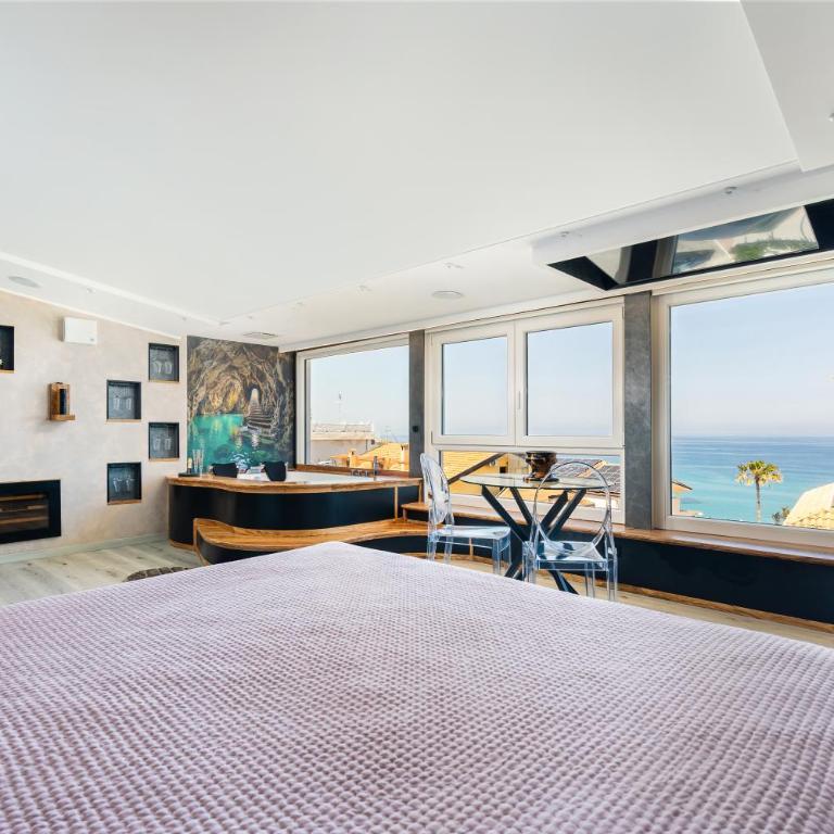 Tropea Solemare - Suite Deluxe con Vasca Idromassaggio - 23