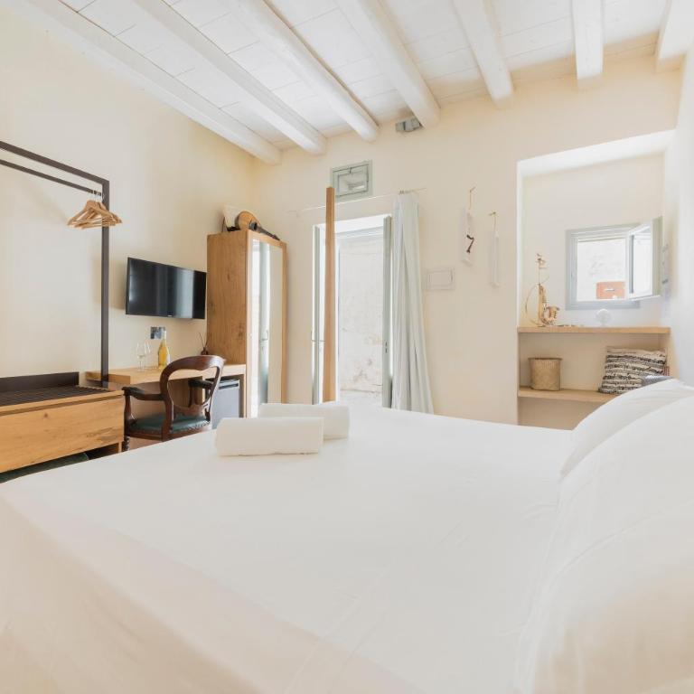 Antico Mondo Rooms & Suites - Camera Matrimoniale Budget - Dependance - 4