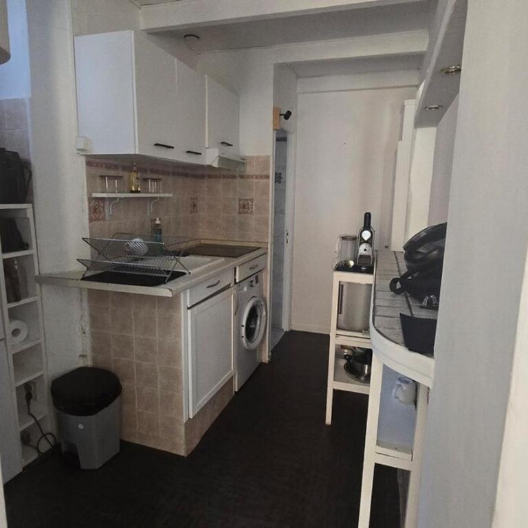 Charmant studio mezzanine proche plages - Studio - 3