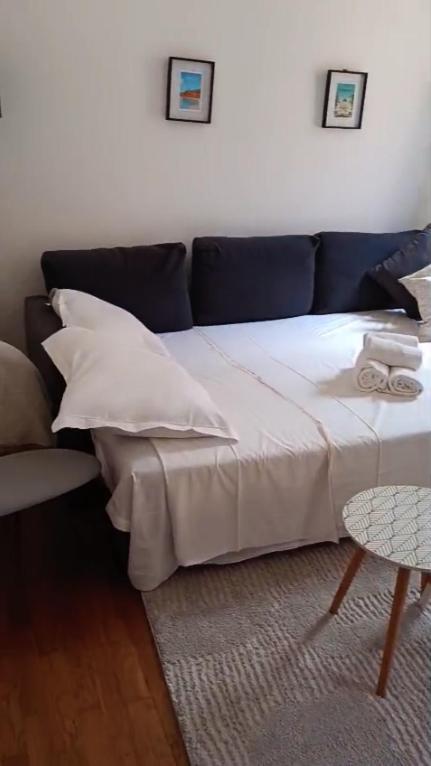 Charmant studio mezzanine proche plages - Studio - 6