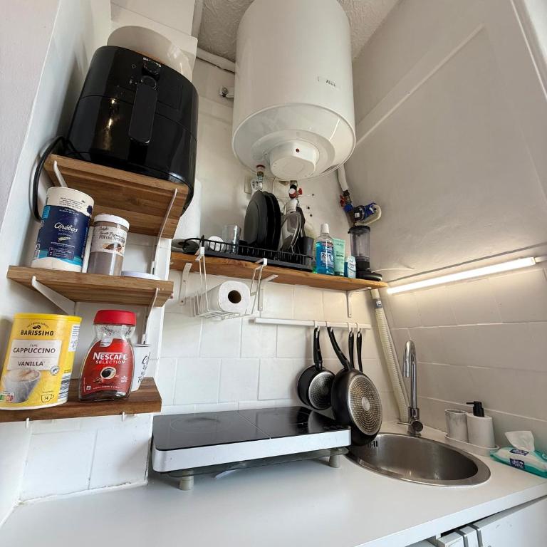 Cozy Parisian Studio in the Heart of the 11th - Appartamento con 1 Camera da Letto - 5