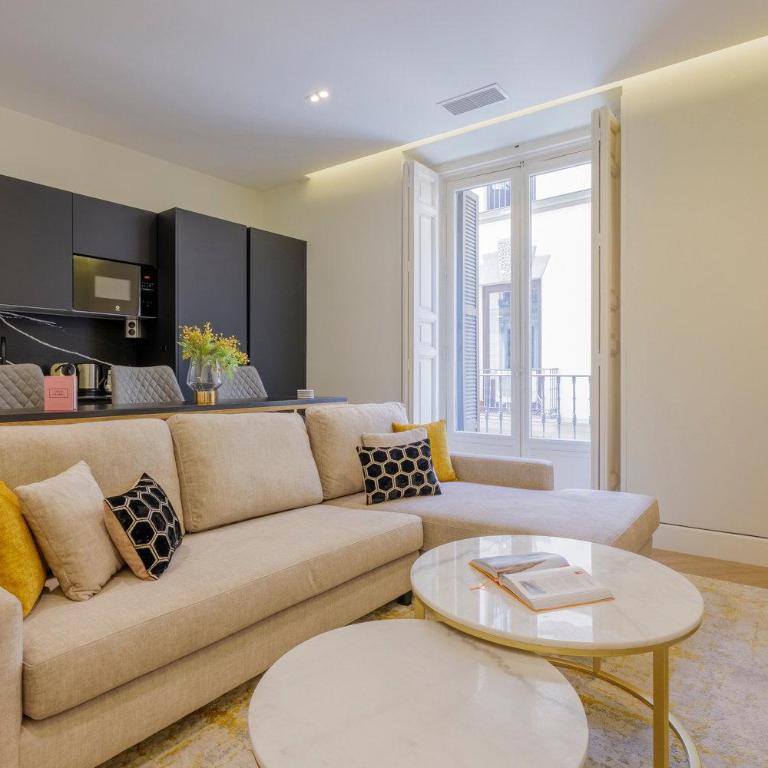Premium apartment in city center - Apartamento - 4