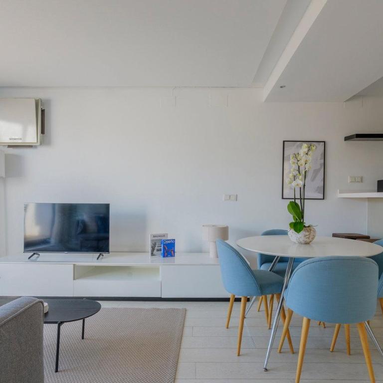 Modern Flat in Rios Rosas with Terrace - Apartamento - 11