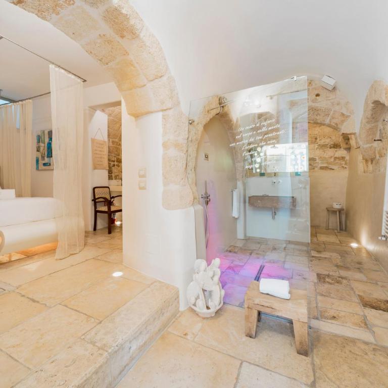 Antico Mondo Rooms & Suites - Camera Matrimoniale - In Grotta Piano Terra - 1