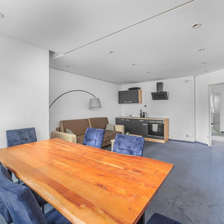 Kanal Apartment No2 I 8P I München - Apartment mit 3 Schlafzimmern - 16