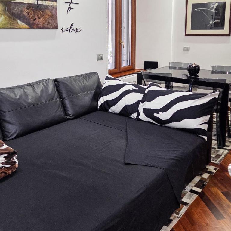 Colosseum Historic Apartment - 17th Century Building - Appartamento con 1 Camera da Letto - 18