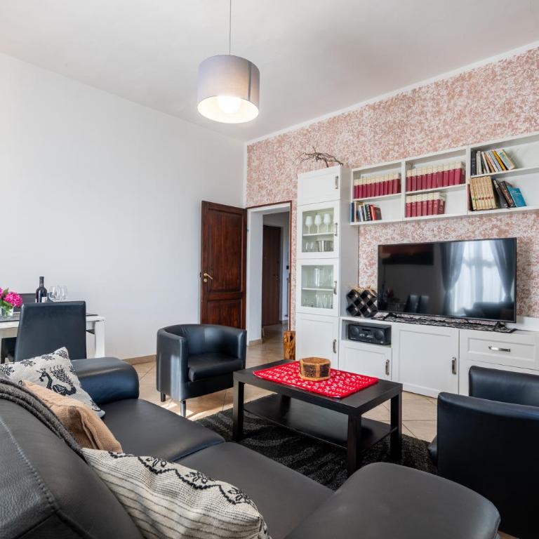 GuestHost - Bright and Cozy Apartment with Parking - Appartamento con 1 Camera da Letto - 10