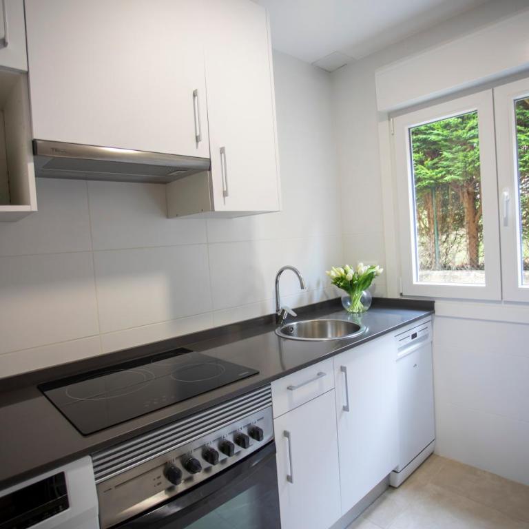 Apartamentos San Pedro en Llanes - Apartamento de 2 dormitorios (4 adultos) - 13