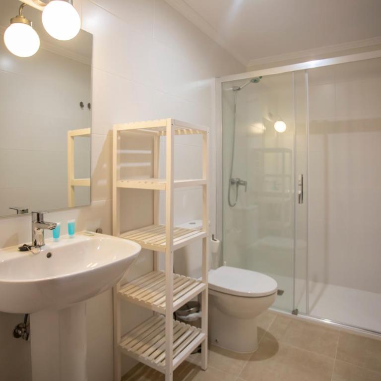 Apartamentos San Pedro en Llanes - Apartamento de 2 dormitorios (4 adultos) - 10