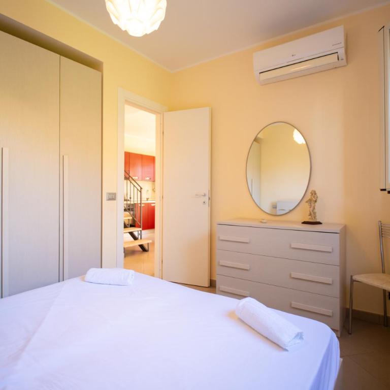 Solemar Sicilia - Residence Vara - Family Room - 12