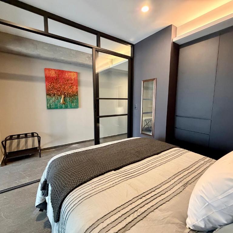 Sennse Tabacalera Apartments - One-Bedroom Apartment - 1