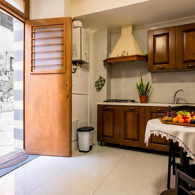 House Casarella - Appartamento con 2 Camere da Letto - 3