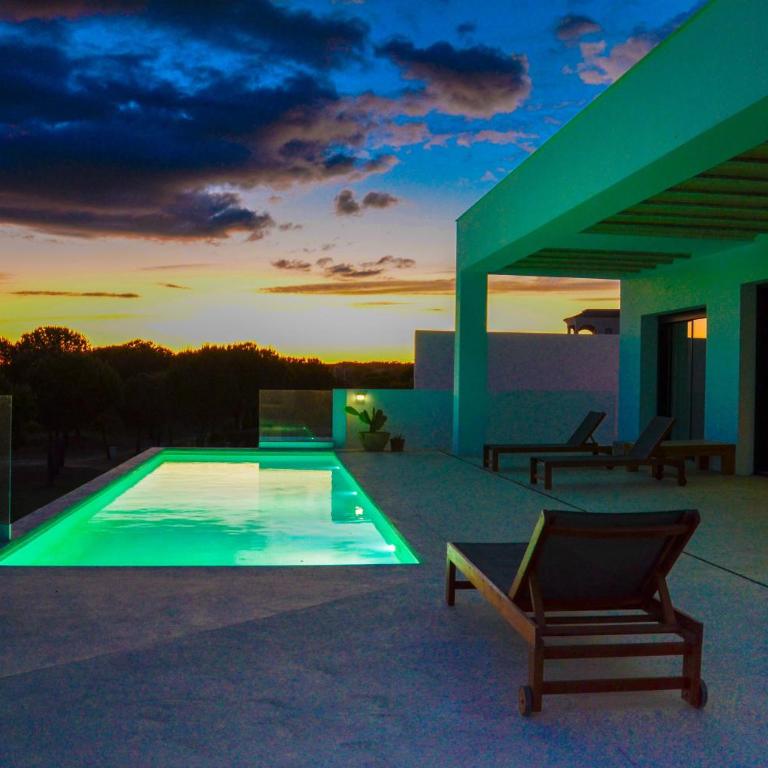 Villa Paz - Modern - Private Pool - Golf Views - Villa con piscina privada - 1