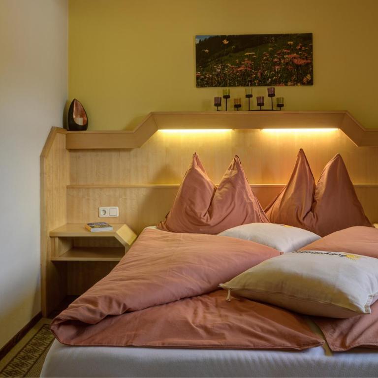 Ferienhaus Sonnenhang - Familienapartment mit Balkon - 16